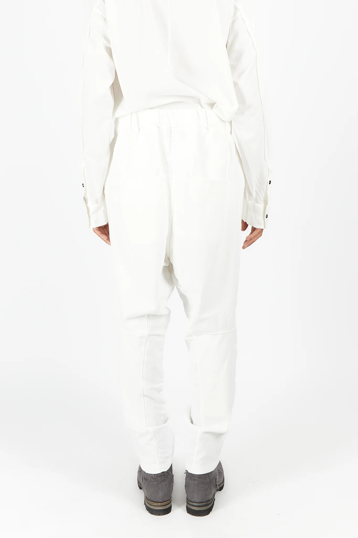 Cuffless Jogging Pants - Image 3