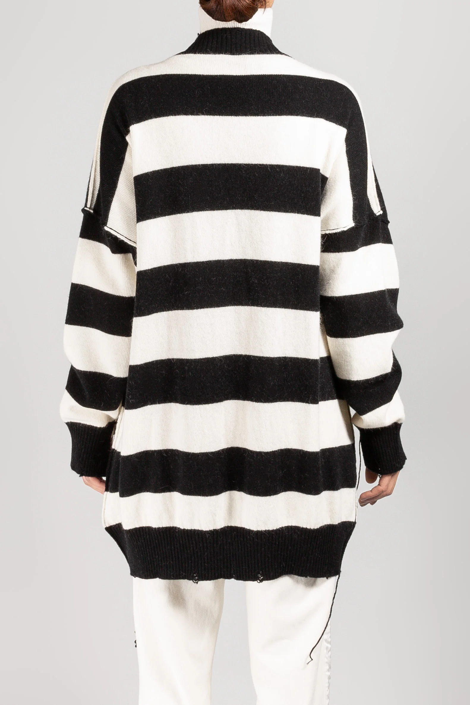 Knitted Cardigan - Image 4