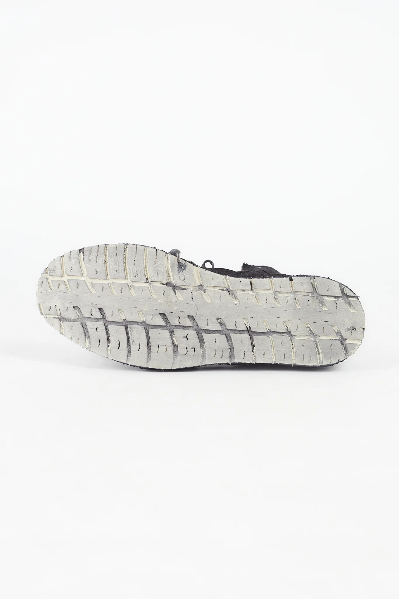 Limited Edition Sneaker - Image 5