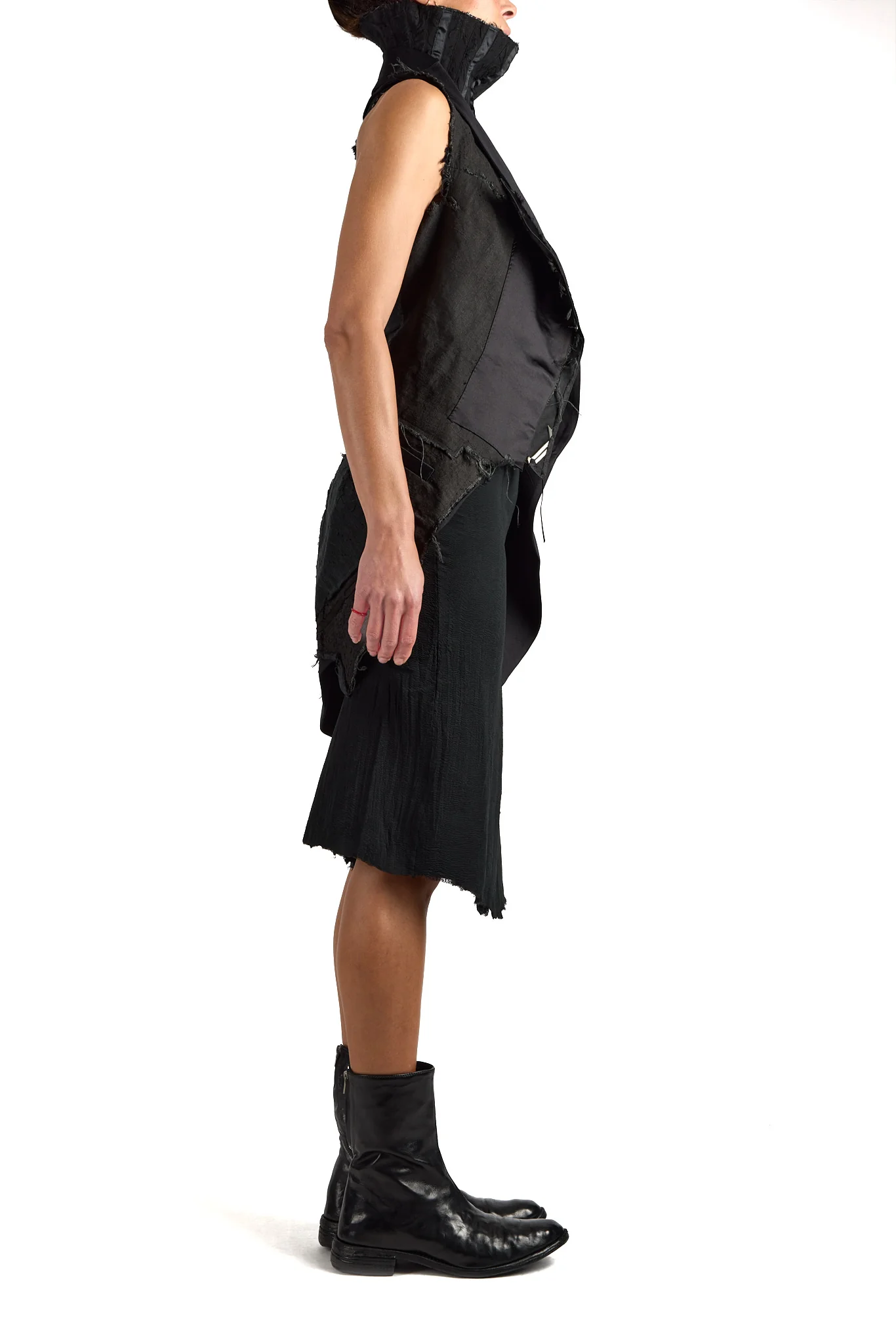 Half Canvas Tail Vest - Image 3