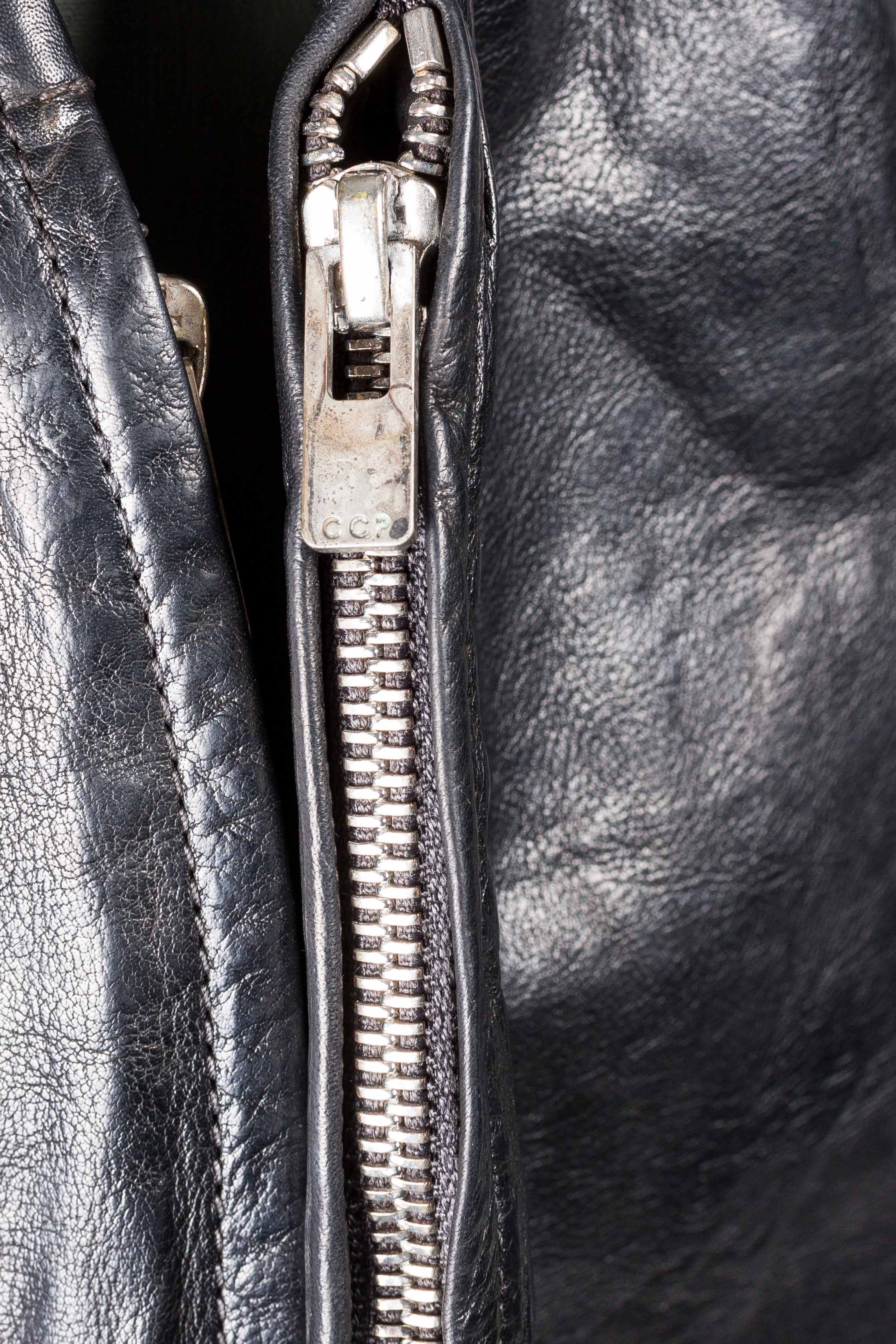 Object Dyed Drip Rubbered Vest Bag - Image 3