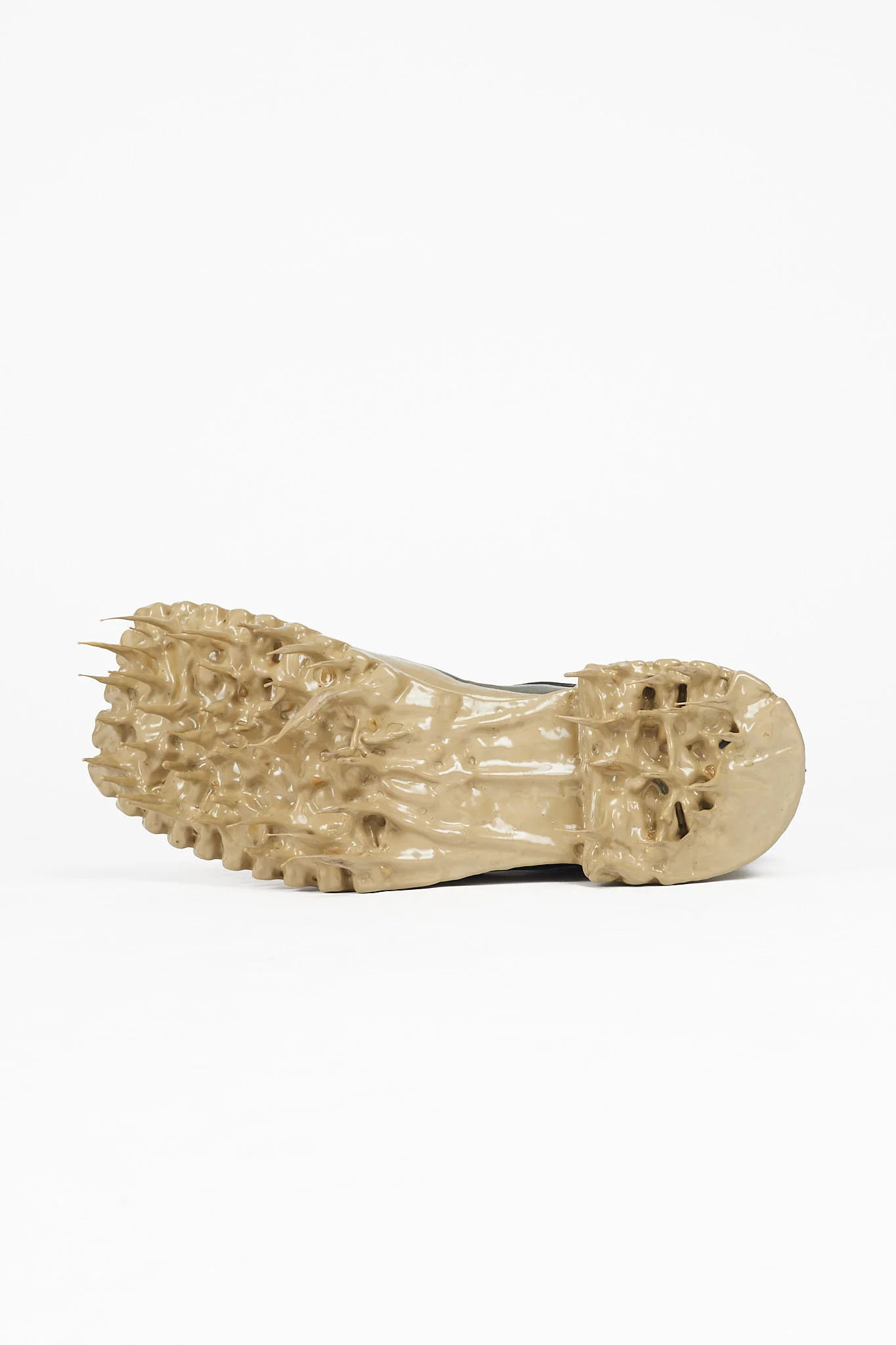 Object Dyed Goodyear Prosthetic Spur-Biter Drip Tank Combat - Image 5