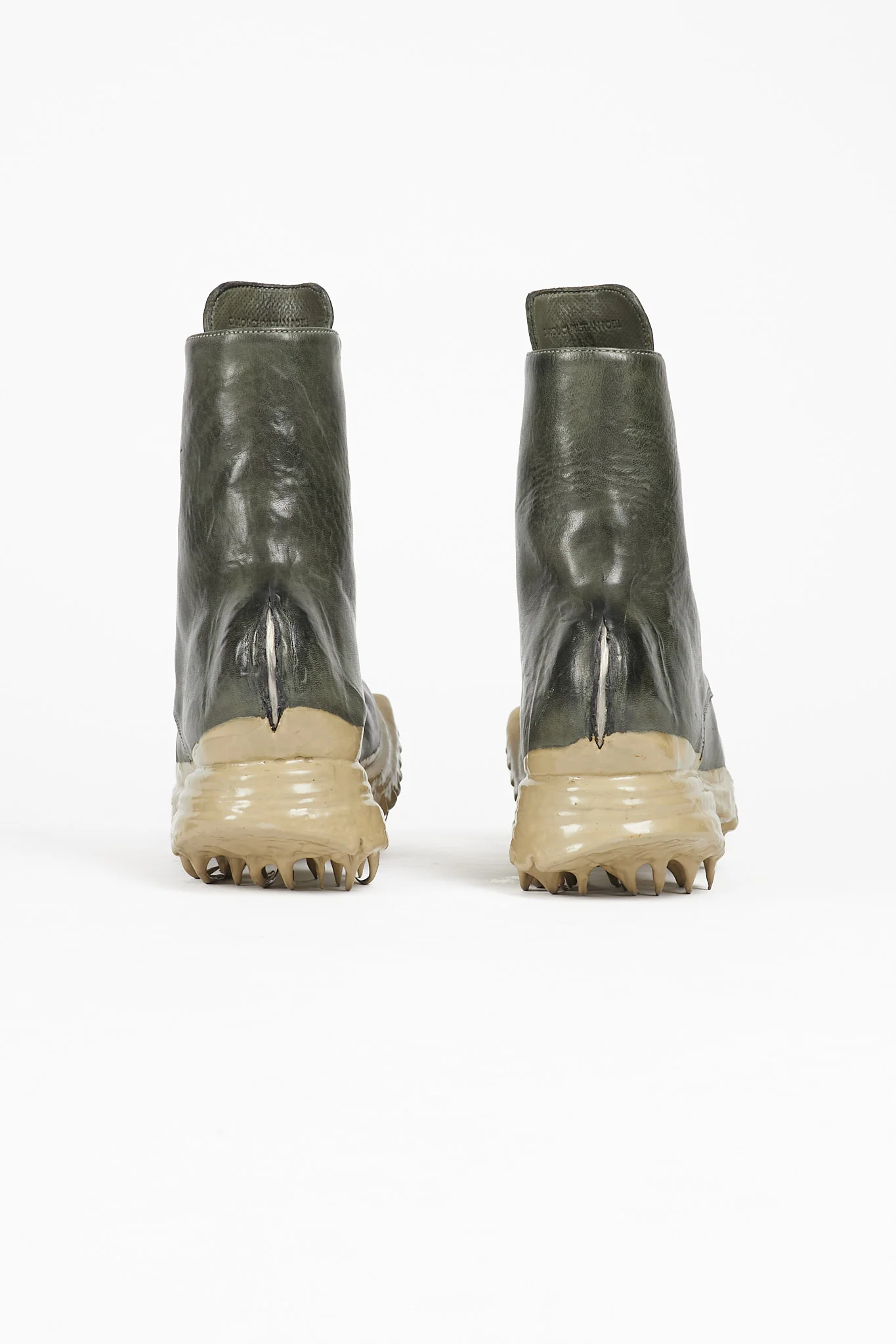 Object Dyed Goodyear Prosthetic Spur-Biter Drip Tank Combat - Image 6