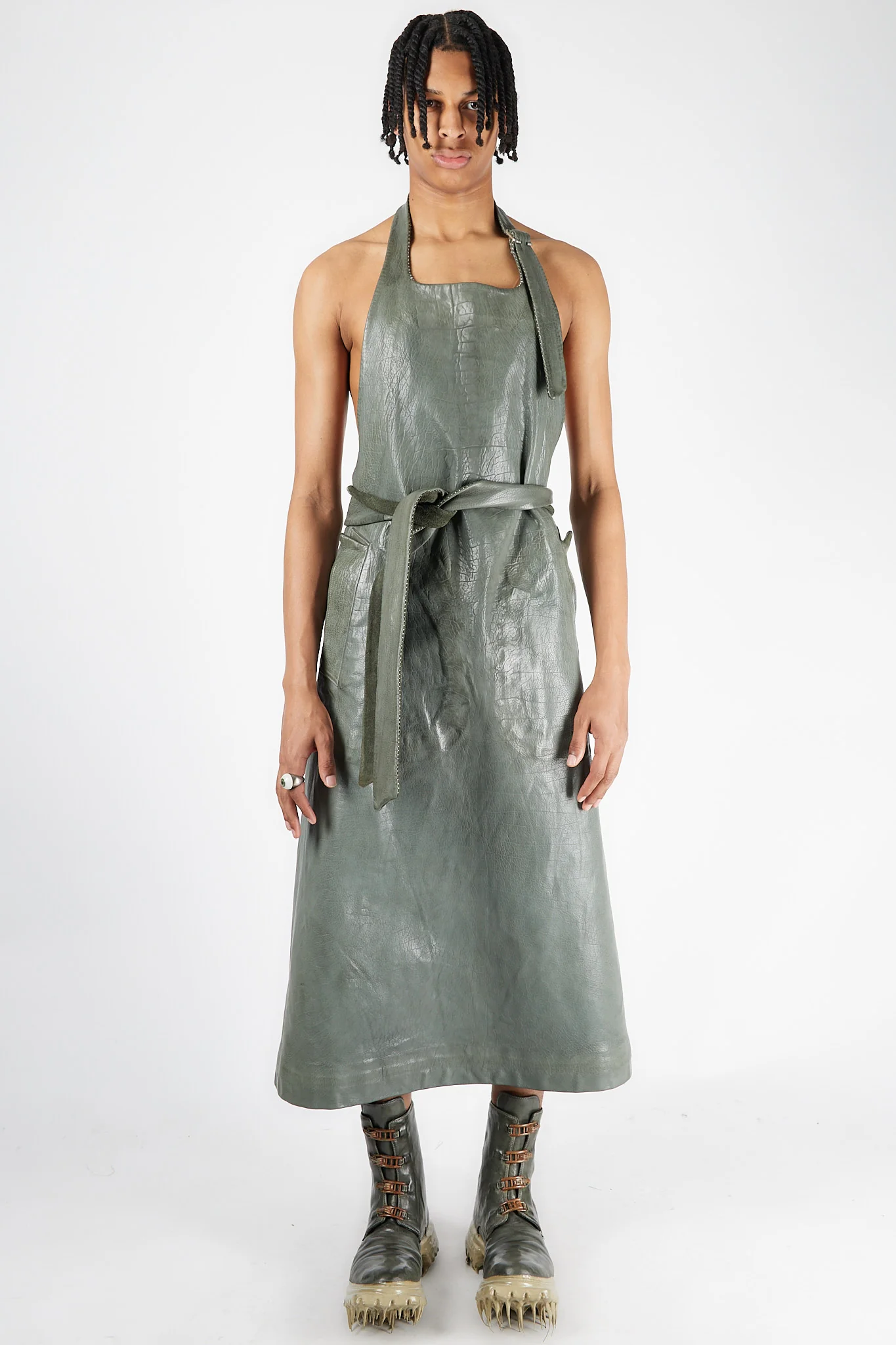 Object Dyed Halter Bison Short Version - Image 2