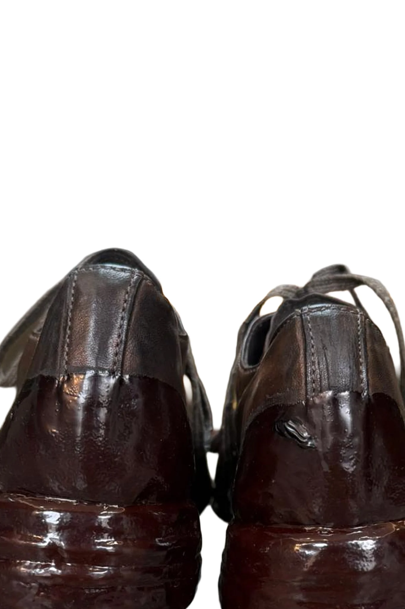 Object Dyed Lined Rubber Drip Goodyear Derby - Image 5