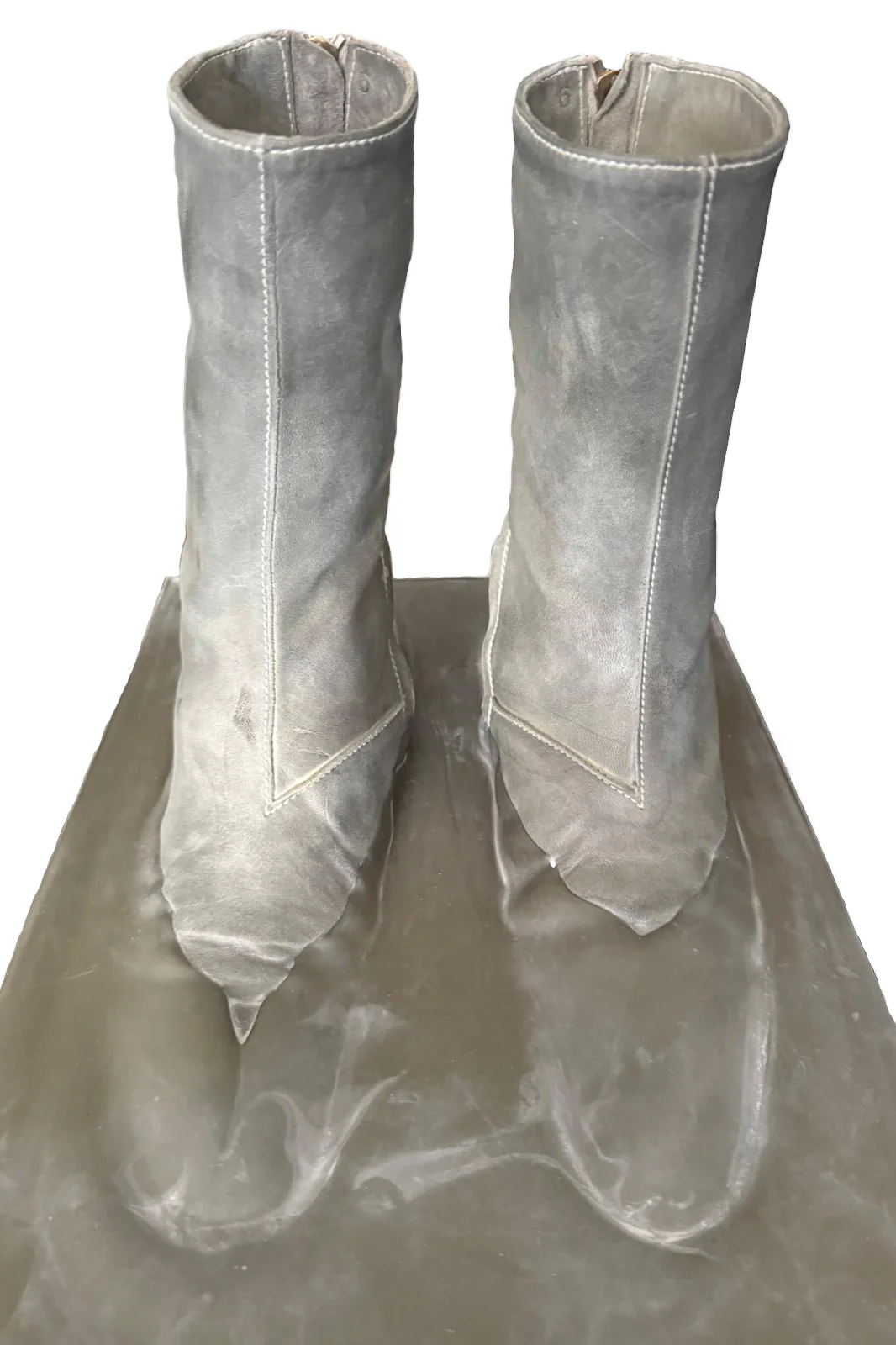 Object Dyed Unlined Classic Boot Block - Image 2