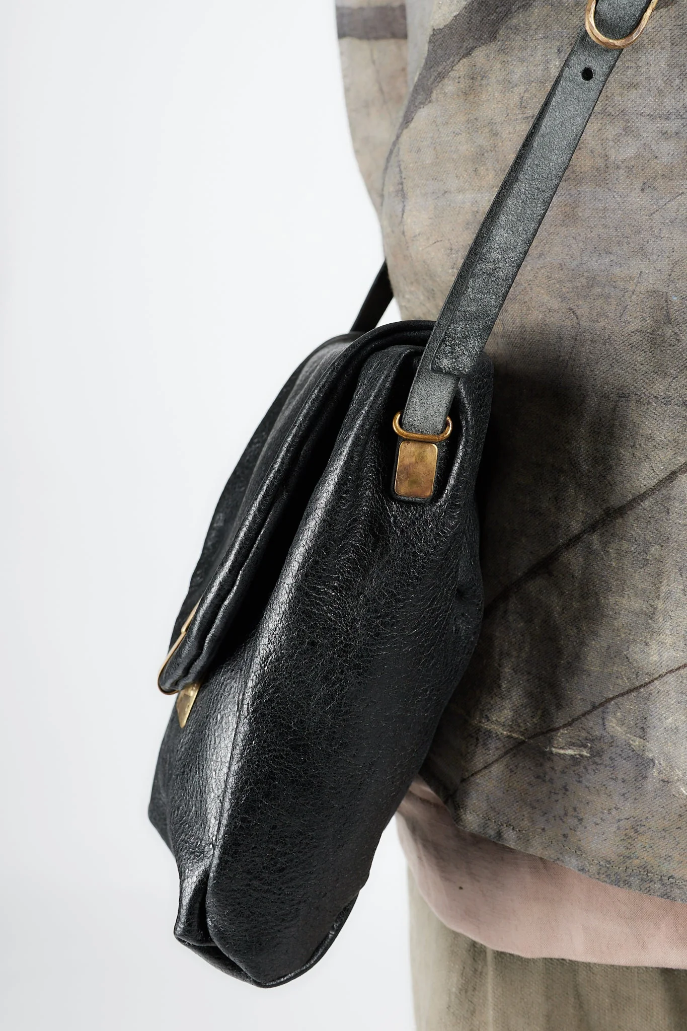 Small Leather Shoulder Bag - Image 5