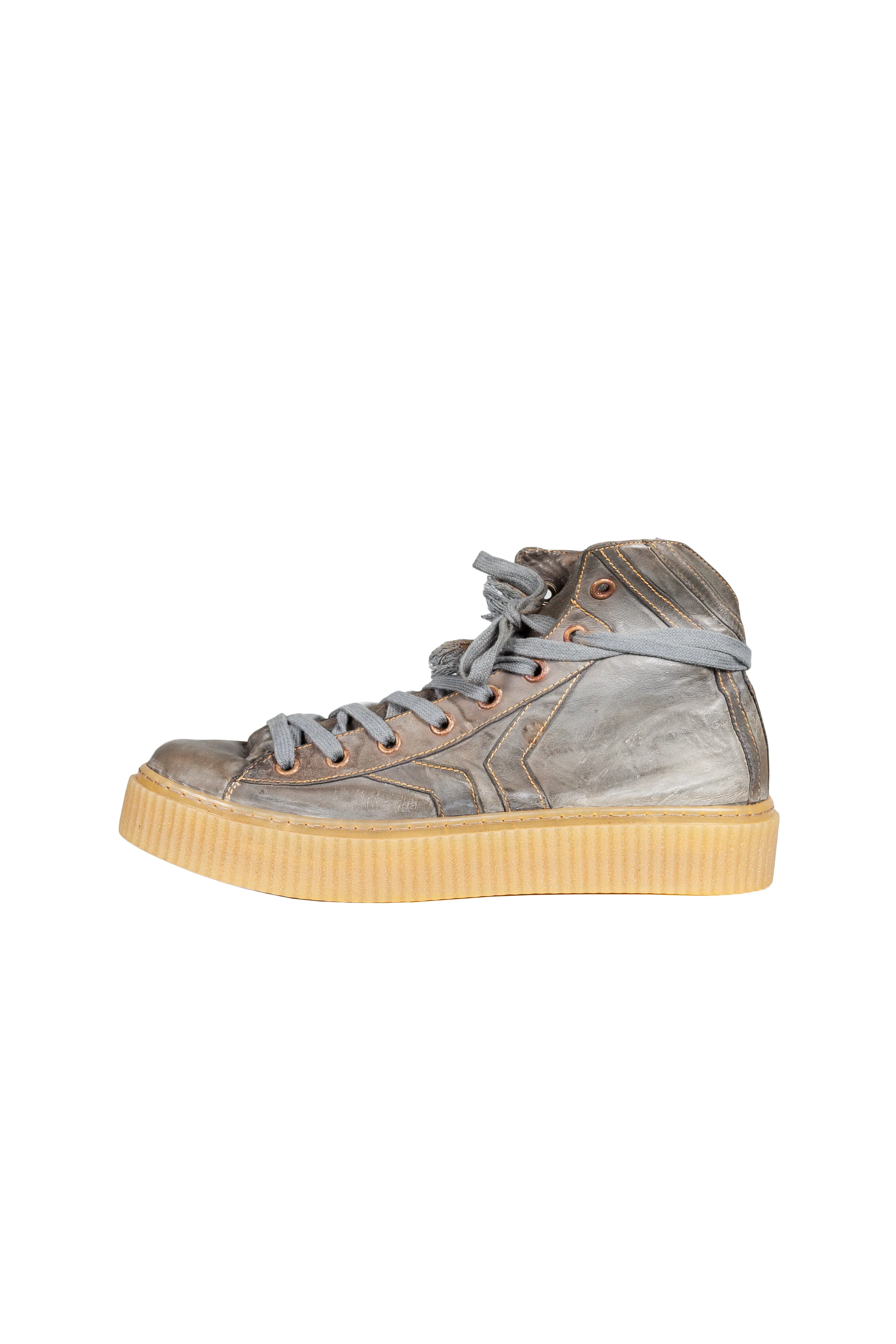 Stout Derby Mid Sneaker