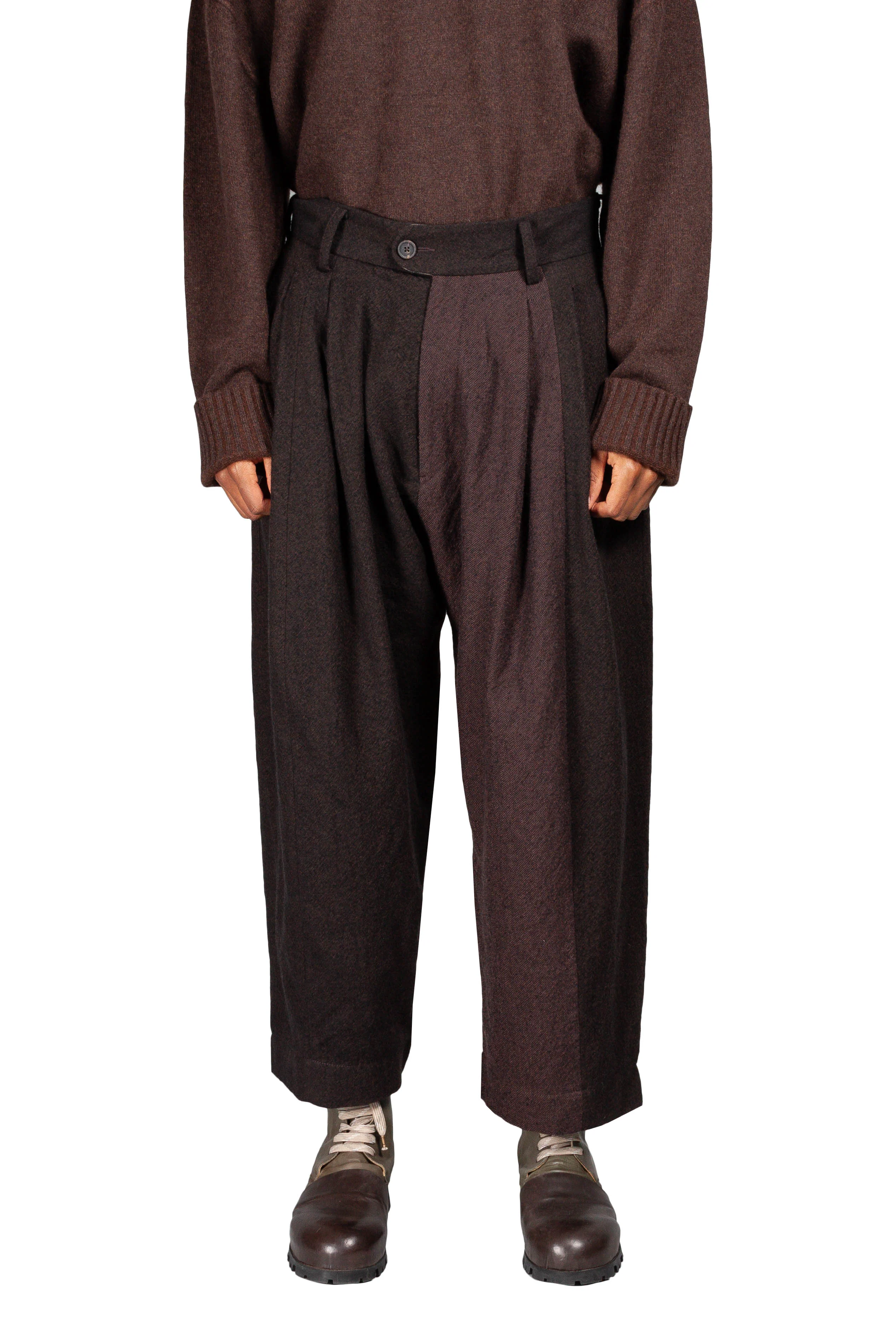 Pleated Trouser